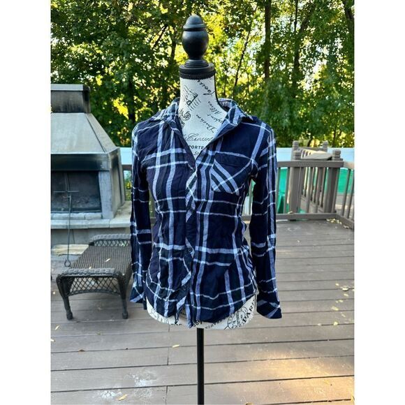 Workshop navy blue plaid button down￼ flannel. Size xs - Picture 1 of 12